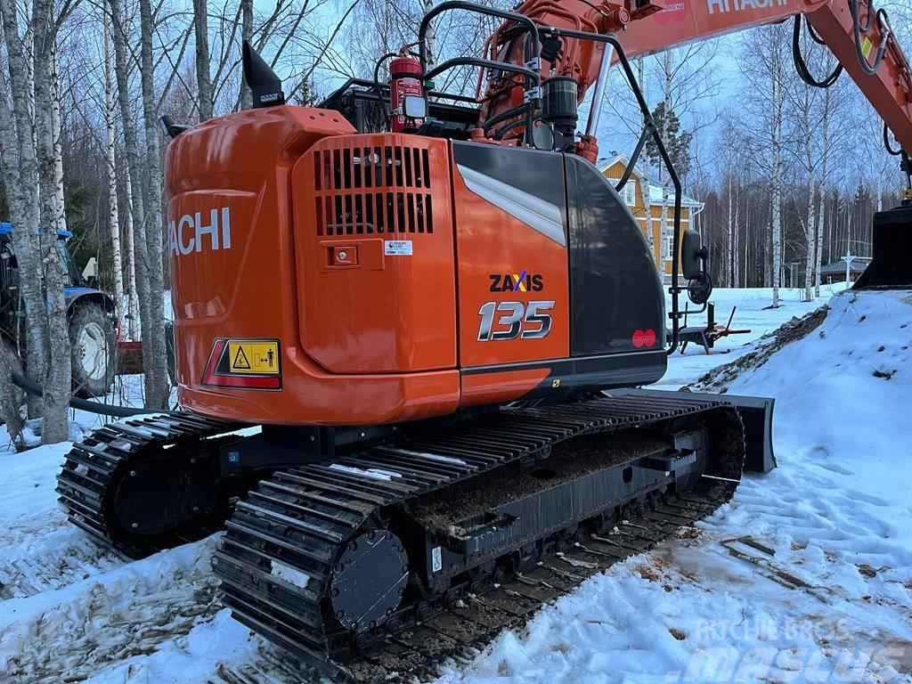 Hitachi ZX135US-7 Excavadoras sobre orugas