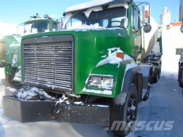 Freightliner FLC 112 Otros camiones