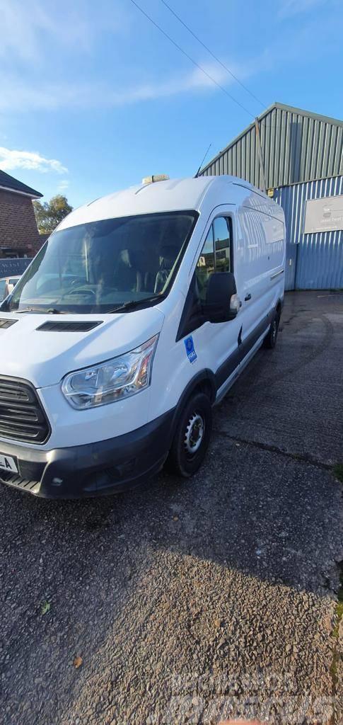 Ford Transit 350 Furgonetas cerradas