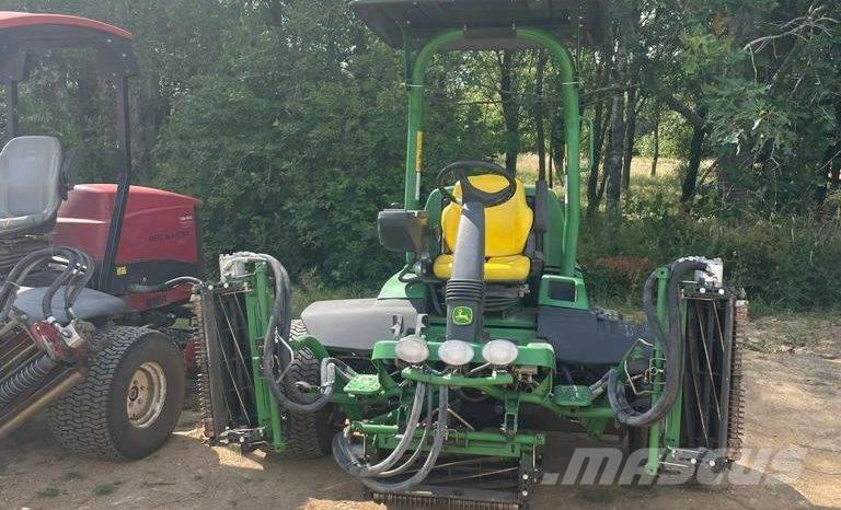 John Deere 7700A Máquinas de calles