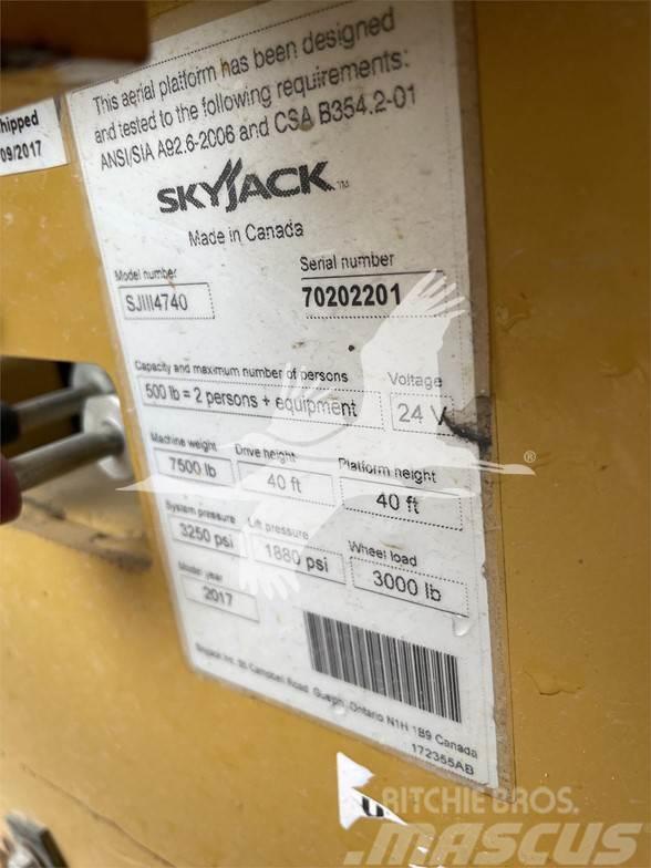 SkyJack SJIII4740 Plataformas tijera