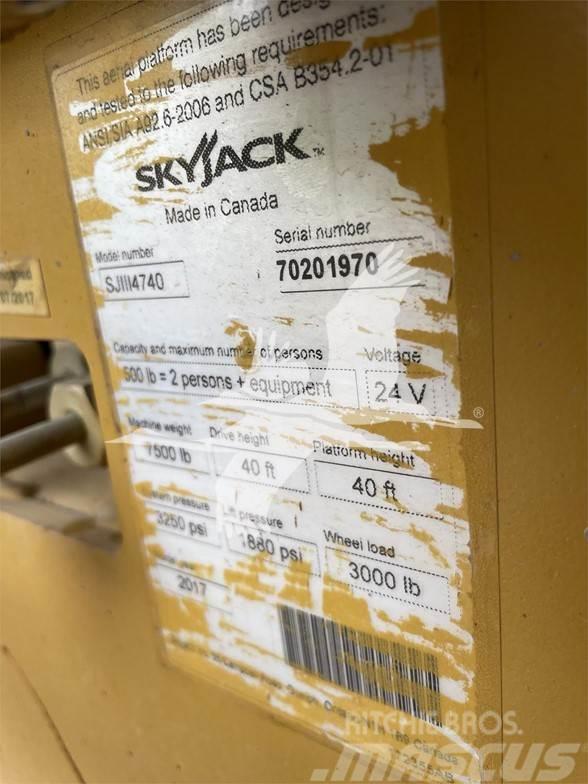 SkyJack SJIII4740 Plataformas tijera