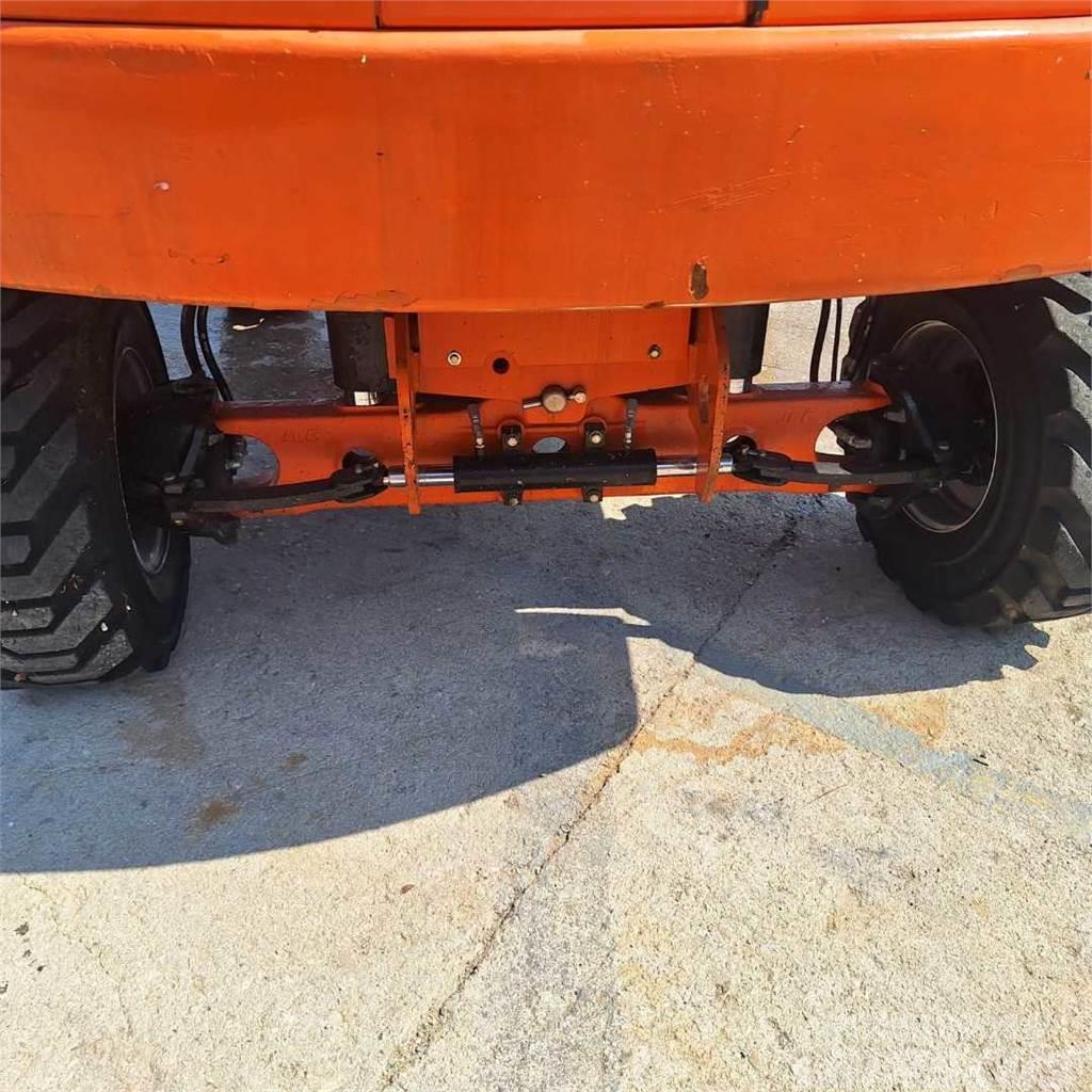 JLG 460SJ Plataformas con brazo de elevación telescópico