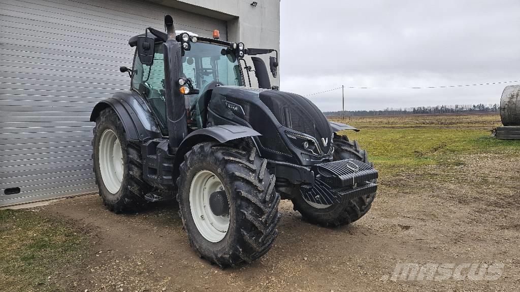 Valtra T 174 Tractores