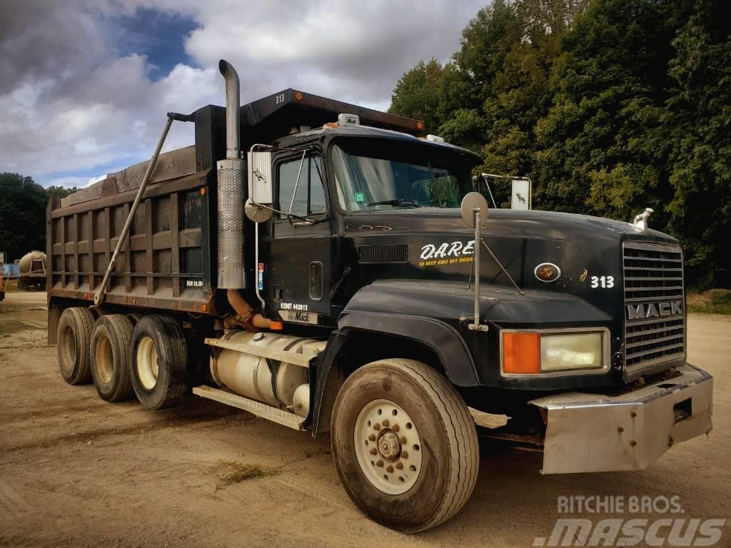 Mack CL713 Bañeras basculantes usadas