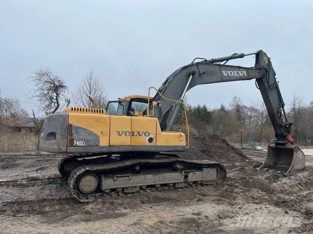 Volvo EC240CL Excavadoras sobre orugas