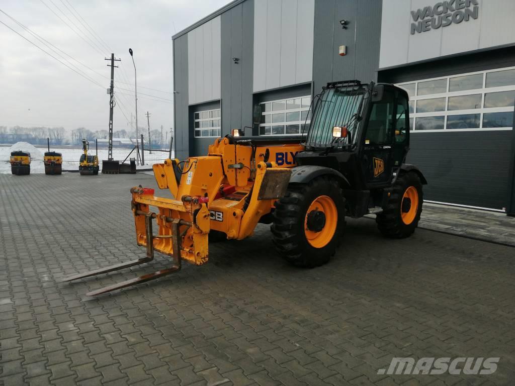 JCB 535-125 Cargadoras de ruedas telescópicas