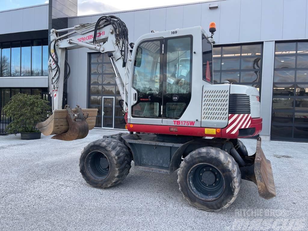 Takeuchi TB175W Excavadoras 7t - 12t