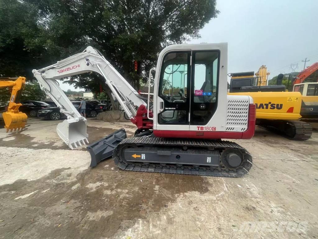 Takeuchi TB180C Excavadoras sobre orugas