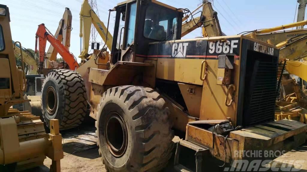 CAT 966 F Cargadoras sobre ruedas