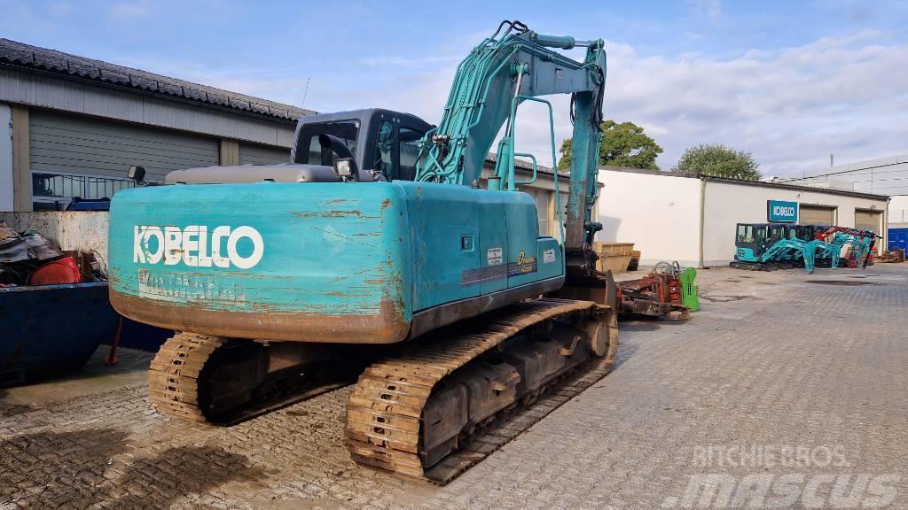 Kobelco SK210 Excavadoras sobre orugas