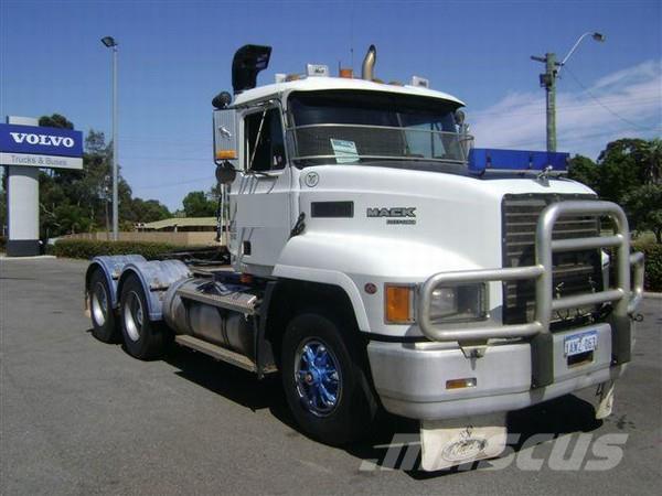 Mack Fleetliner Camiones tractor