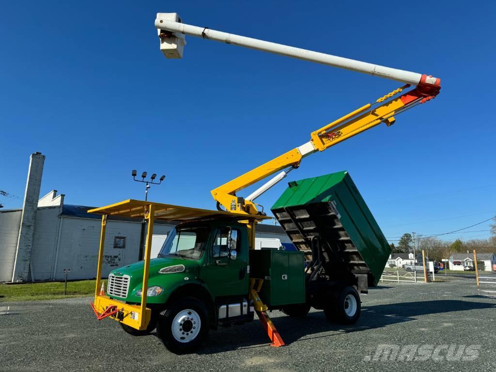 Freightliner M2 106 Plataformas sobre camión