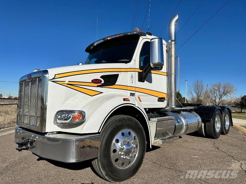 Peterbilt 567 Camiones tractor