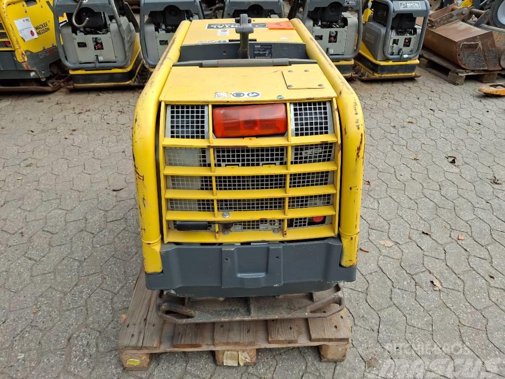 Wacker Neuson DPU80rLem670 Placas compactadoras