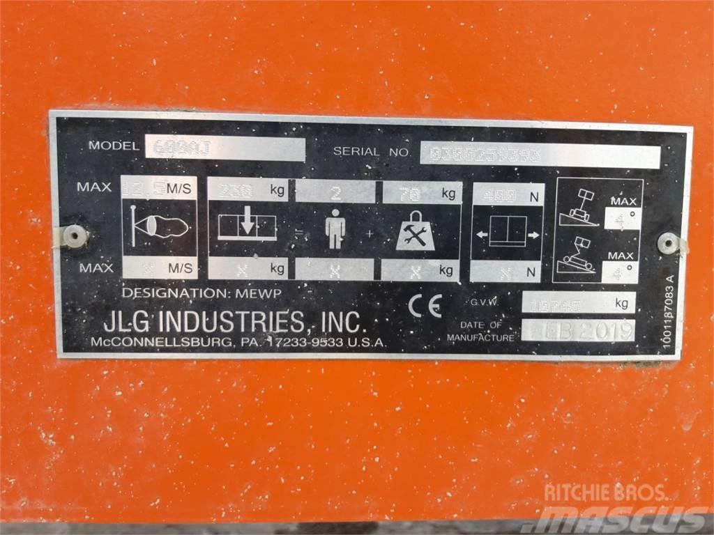 JLG 600AJ Plataformas con brazo de elevación manual