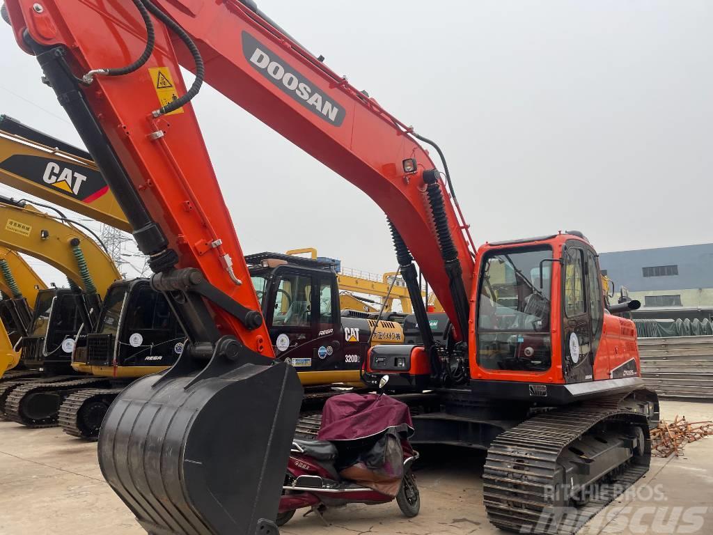 Doosan DX 255 Excavadoras sobre orugas