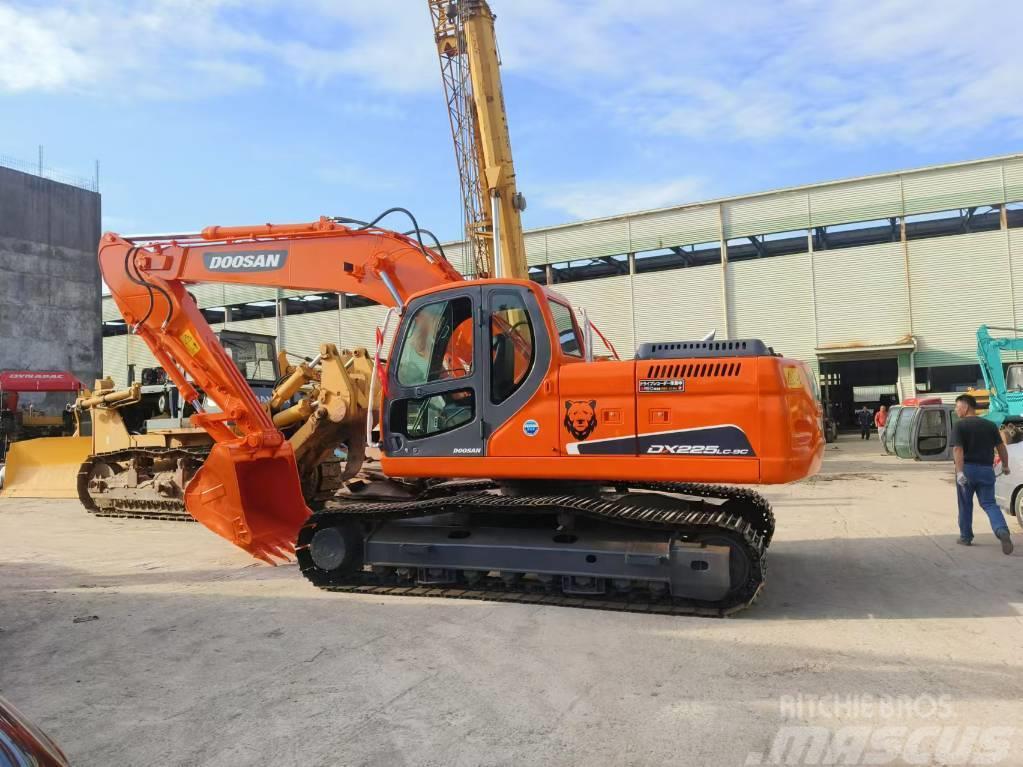 Doosan dx225 Excavadoras sobre orugas