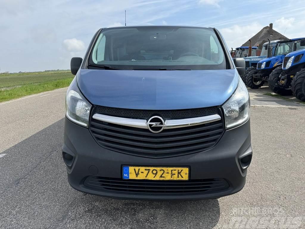 Opel Vivaro Vehículos de caha cerrada