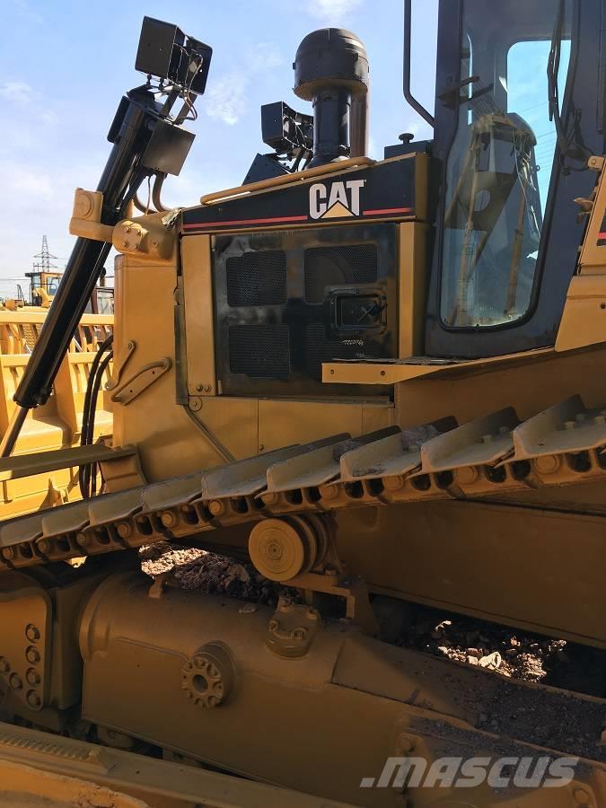 CAT D6R Buldozer sobre oruga