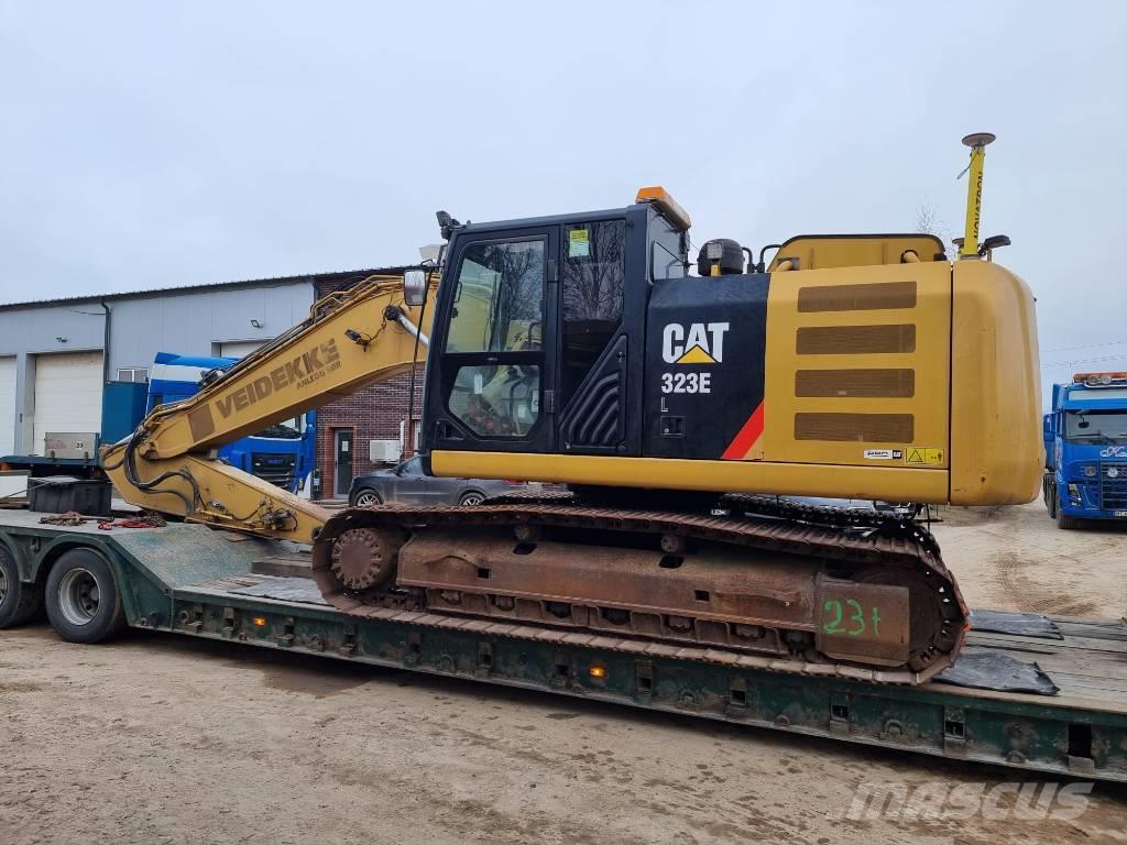 CAT 323 E Excavadoras sobre orugas