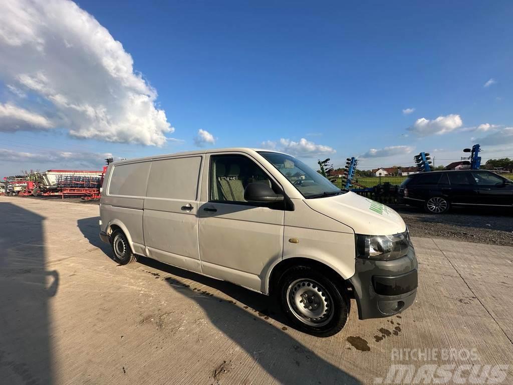 Volkswagen Transporter Carros