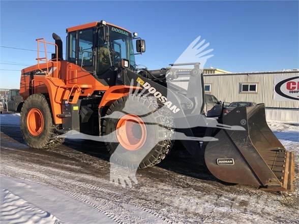 Doosan DL300 Cargadoras sobre ruedas