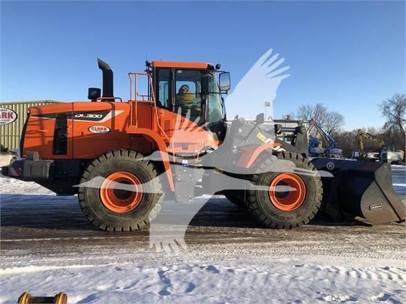 Doosan DL300 Cargadoras sobre ruedas