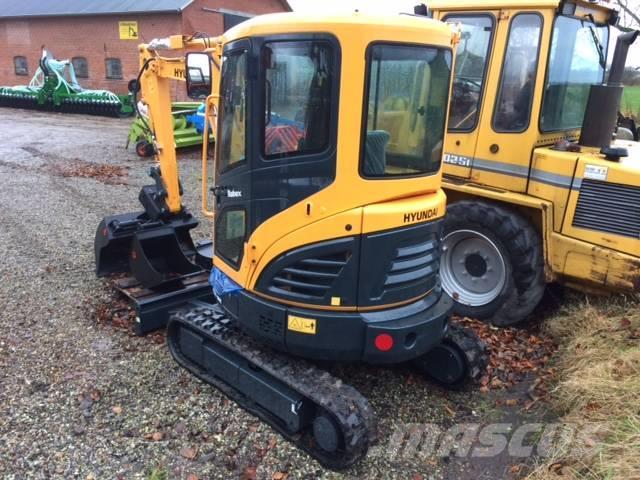 Hyundai R25 AK Miniexcavadoras