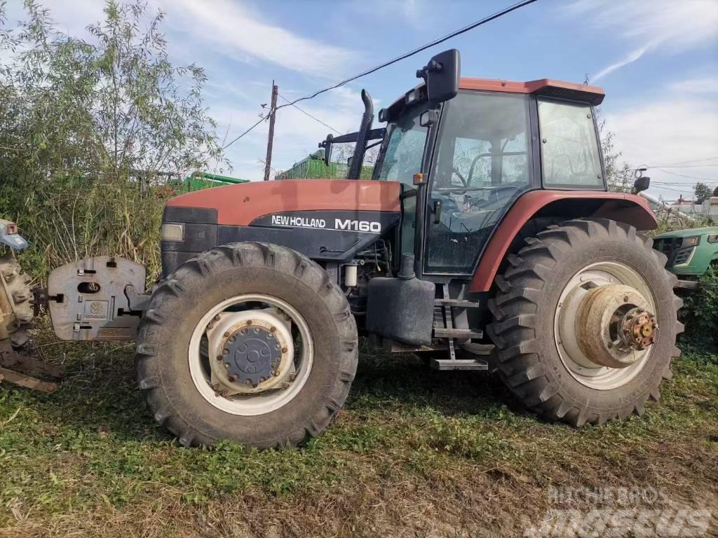 New Holland M160 Tractores