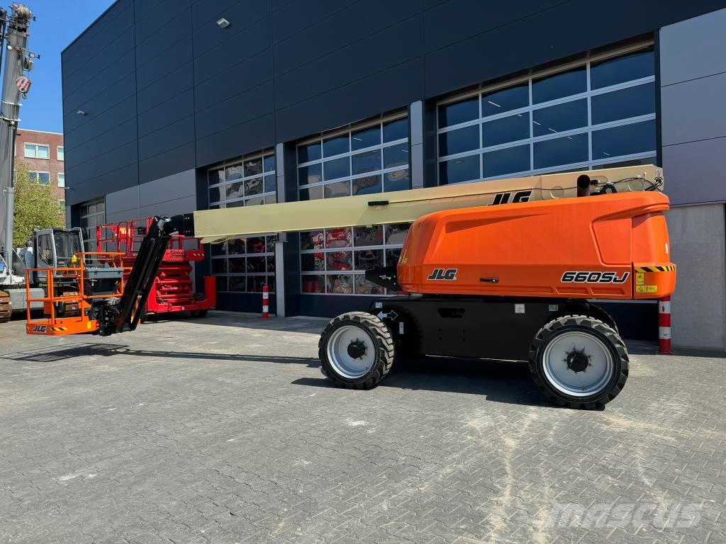 JLG 660SJ Plataformas con brazo de elevación telescópico