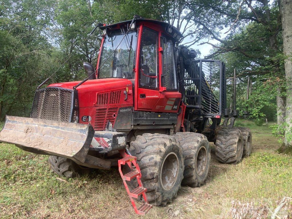 Komatsu 845 Transportadoras