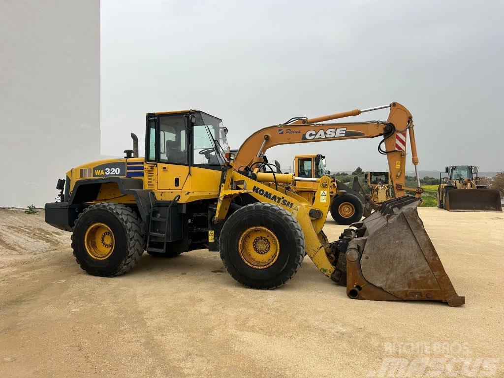 Komatsu WA 320 Cargadoras sobre ruedas