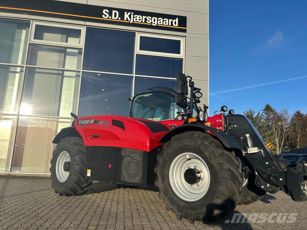 Case IH 742 Carretillas telescópicas