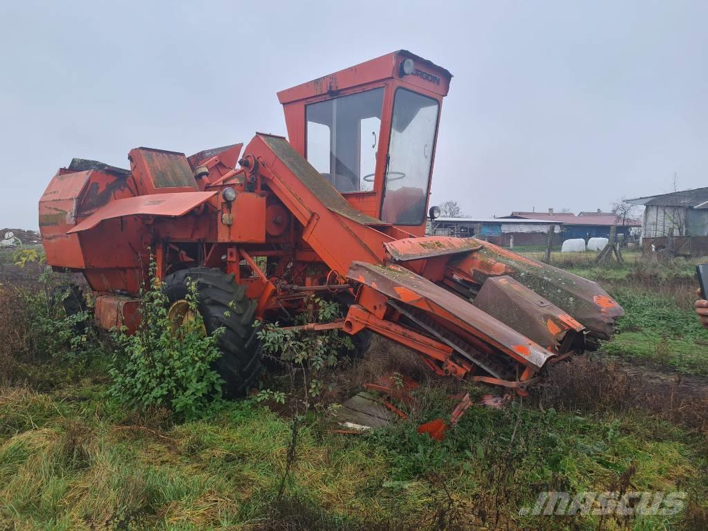 Bourgoin MD8 Cabezales de cosechadoras combinadas