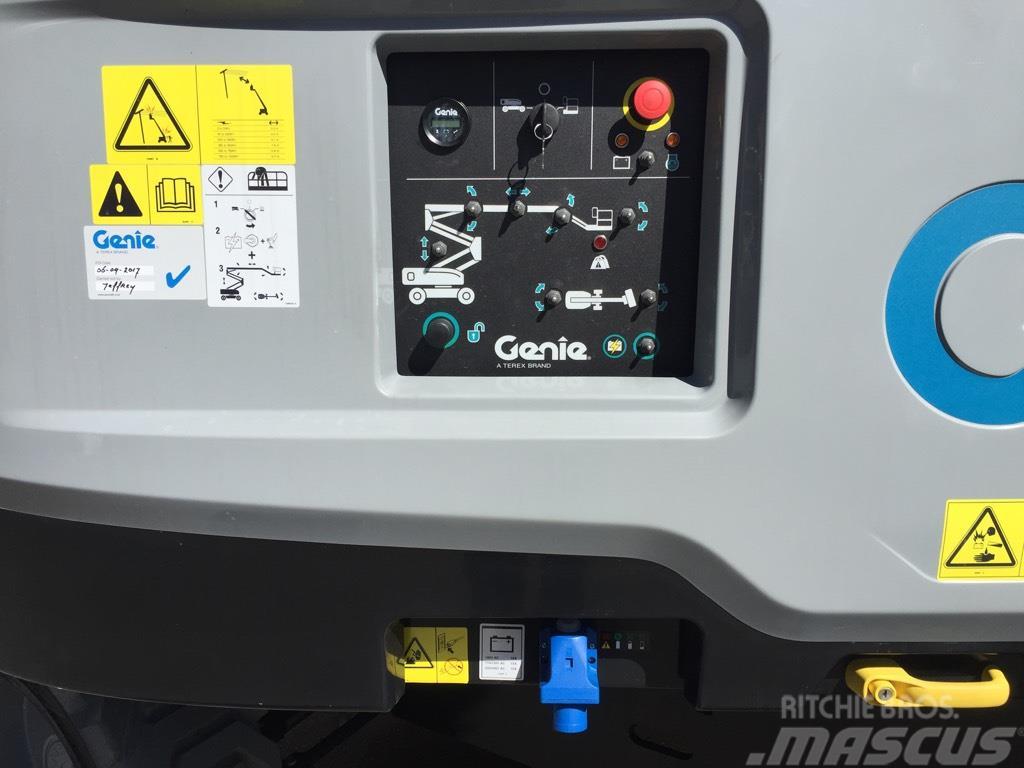 Genie Z60/37FE Plataformas con brazo de elevación manual