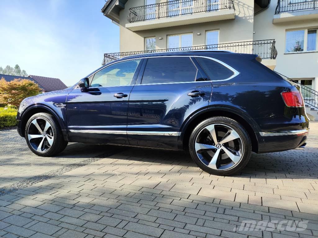 Bentley Bentayga V8 Carros