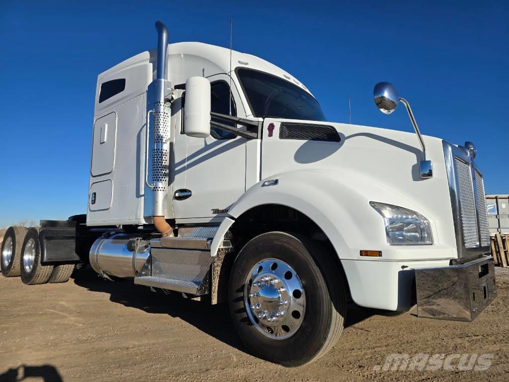 Kenworth T 880 Camiones tractor