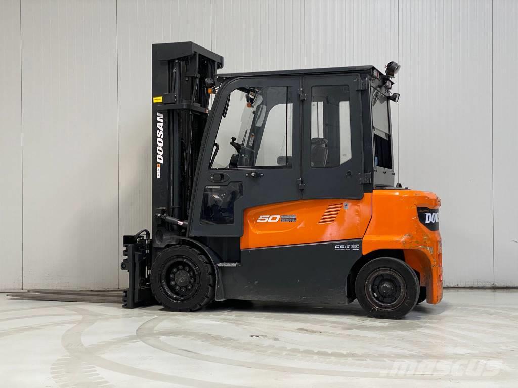 Doosan B50XC-7 Carretillas de horquilla eléctrica