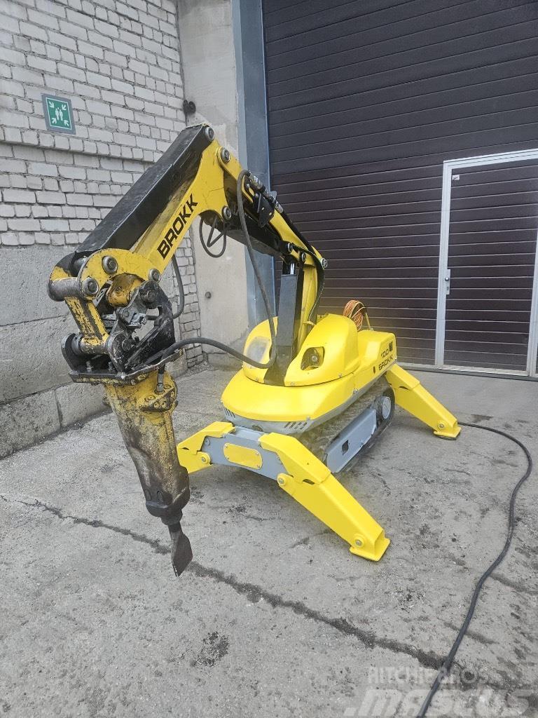 Brokk 100 Excavadoras de demolición