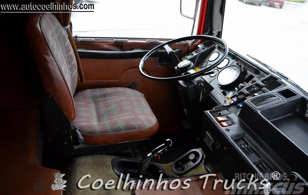 Volvo F10 Camiones de cama baja