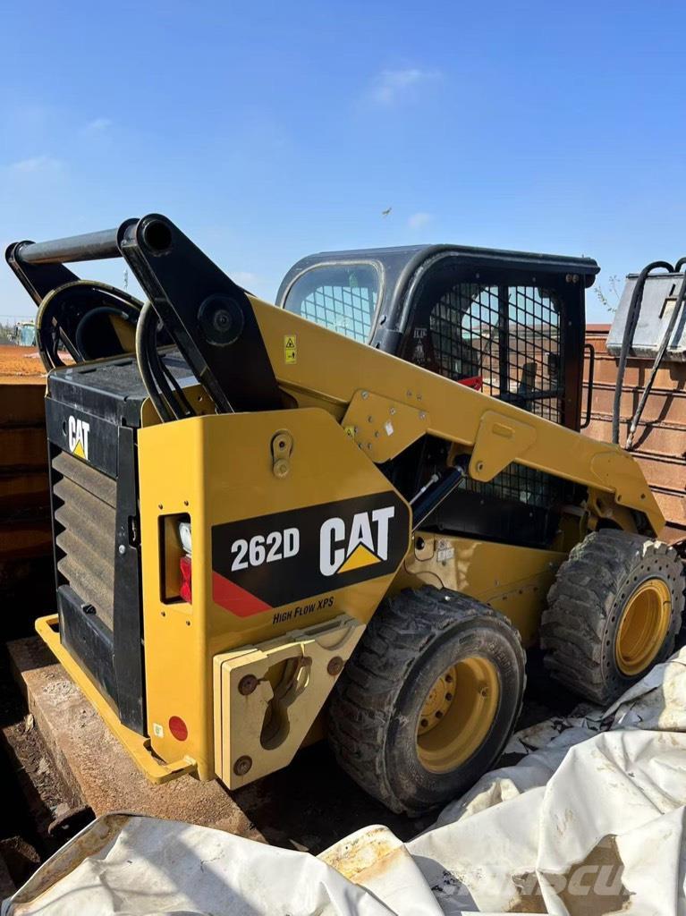 CAT 262 D Minicargadoras