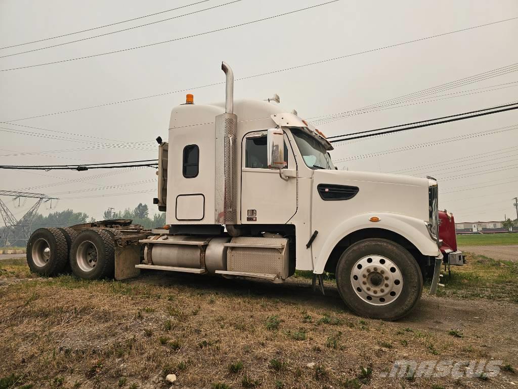 Freightliner 122 SD Camiones tractor