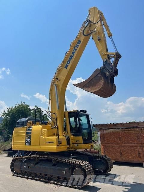 Komatsu PC210NLC-11E0 Excavadoras sobre orugas