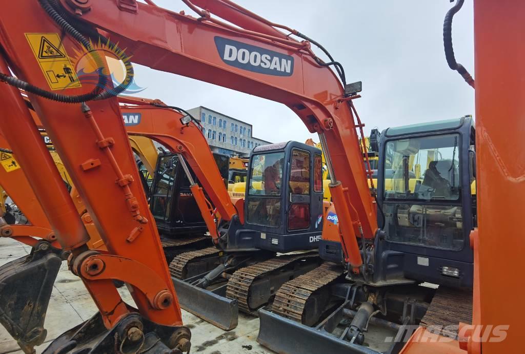 Doosan DH55 Excavadoras sobre orugas