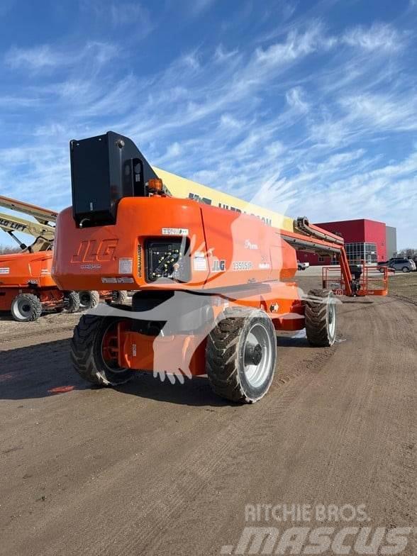 JLG 1350SJP Plataformas con brazo de elevación telescópico