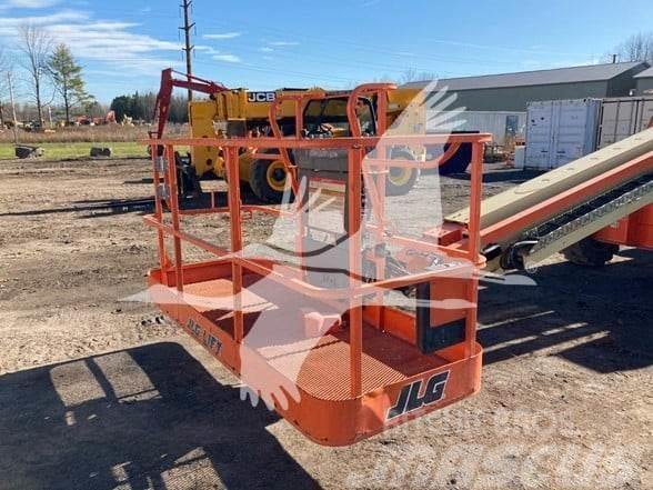 JLG 600S Plataformas con brazo de elevación telescópico