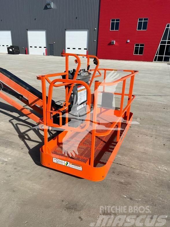 JLG 660SJ Plataformas con brazo de elevación telescópico