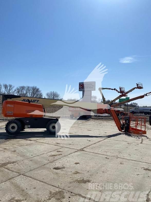 JLG 660SJ Plataformas con brazo de elevación telescópico