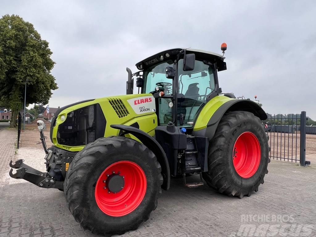 CLAAS Axion 810 Tractores